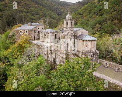 Monasterio de San Juan de Caaveiro, parque natural Fragas del Eume,​ Provincia de La Coruña, Galicien, Spanien Stockfoto