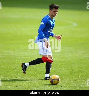 Motherwell, North Lanarkshire, Schottland, Großbritannien. September 2020. 27. September 2020; Fir Park, Motherwell, North Lanarkshire, Schottland; Scottish Premiership Football, Motherwell gegen Rangers; Ianis Hagi der Rangers auf dem Ball Kredit: Action Plus Sports Images/Alamy Live News Stockfoto