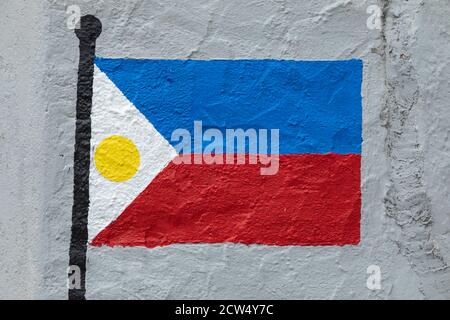 Kindliche Stil Zeichnung, der Flagge der Philippinen, auf einer Wand gemalt. Stockfoto