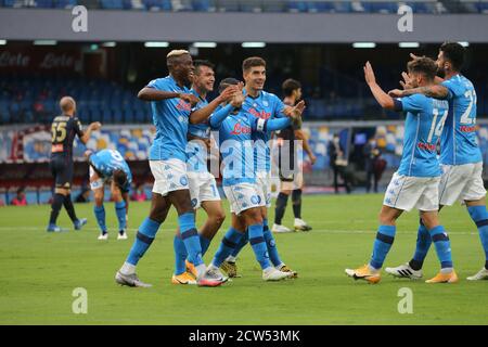 Neapel, Kampanien, Italien. September 2020. Während des italienischen Serie A Fußballmatches SSC Napoli gegen FC Genua am 27. September 2020 im San Paolo Stadion in Neapel.im Bild: LOZANO Credit: Fabio Sasso/ZUMA Wire/Alamy Live News Stockfoto