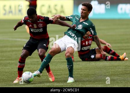 SÃO PAULO, SP - 27.09.2020: PALMEIRAS X FLAMENGO - Marcos Rocha erzielte Lincoln während des Spiels zwischen Palmeiras und Flamengo im Allianz Parque in São Paulo, SP. Das Spiel ist gültig für die 12. Runde der Brasileirão 2020. (Foto: Marco Galvão/Fotoarena) Stockfoto