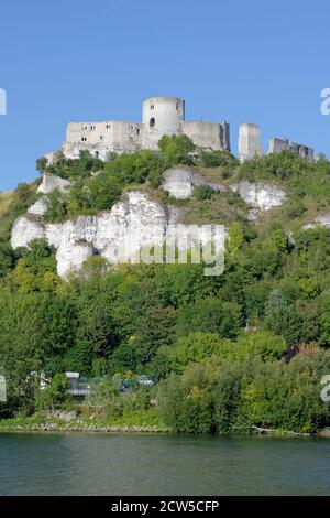 Frankreich, Eure, Les Andelys, die Ruinen der Forteress von Château Gaillard und die seine Stockfoto