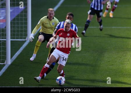 Bristol, Großbritannien. September 2020. Andreas Weimann von Bristol City (14) in Aktion. EFL Skybet Championship match, Bristol City gegen Sheffield Mittwoch im Ashton Gate Stadium in Bristol, Avon am Sonntag 27. September 2020. Dieses Bild darf nur für redaktionelle Zwecke verwendet werden. Nur redaktionelle Verwendung, Lizenz für kommerzielle Nutzung erforderlich. Keine Verwendung in Wetten, Spiele oder ein einzelner Club / Liga / Spieler Publikationen. PIC von Andrew Orchard / Andrew Orchard Sport Fotografie / Alamy Live News Credit: Andrew Orchard Sport Fotografie / Alamy Live News Stockfoto