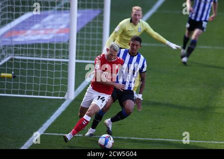 Bristol, Großbritannien. September 2020. Andreas Weimann von Bristol City (14) in Aktion. EFL Skybet Championship match, Bristol City gegen Sheffield Mittwoch im Ashton Gate Stadium in Bristol, Avon am Sonntag 27. September 2020. Dieses Bild darf nur für redaktionelle Zwecke verwendet werden. Nur redaktionelle Verwendung, Lizenz für kommerzielle Nutzung erforderlich. Keine Verwendung in Wetten, Spiele oder ein einzelner Club / Liga / Spieler Publikationen. PIC von Andrew Orchard / Andrew Orchard Sport Fotografie / Alamy Live News Credit: Andrew Orchard Sport Fotografie / Alamy Live News Stockfoto