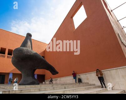 Monterrey, Mexiko - 9 Dezember, 2018: MARCO, Museum für Zeitgenössische Kunst (Museo de Arte Contemporaneo) Wahrzeichen der Stadt Macroplaza Stockfoto