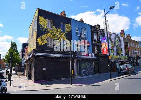 Leere Camden High Street und geschlossene Geschäfte während 2020 Lockdown, London Stockfoto