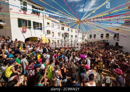 Parodia de Jaleo, Jaleo d'Ases, Fiestas de Sant Bartomeu, Ciutadella, Menorca, Balearen, Spanien Stockfoto