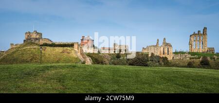 Tynemouth Priorat und Schloss Panorama Stockfoto