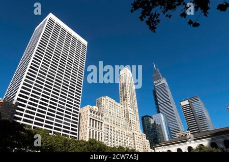 W.R. Grace Building, 500 Fifth Avenue und ein Vanderbilt Turm über Bryant Park, NYC Stockfoto