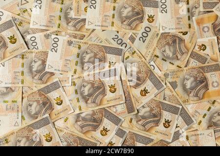 Eine Menge von 200 Zloty Rechnungen. Konzeptionelles Bild des Wirtschaftswachstums in Polen. Stockfoto