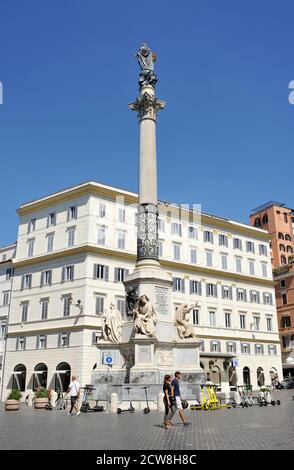 Immacolata Säule, Piazza Mignanelli, Rom, Italien Stockfoto