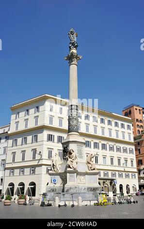 Immacolata Säule, Piazza Mignanelli, Rom, Italien Stockfoto