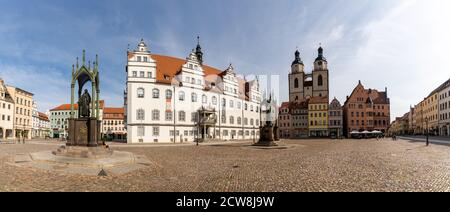 Wiitenberg, S-A / Deutschland - 13. September 2020: Panorama des historischen Marktplatzes in der Lutherstadt Wittenberg Stockfoto