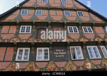 Das älteste historische Haus in Celle, datiert 1526. Celle ist reich an schönen Fachwerkbauten. Norddeutschland, Europa. Stockfoto