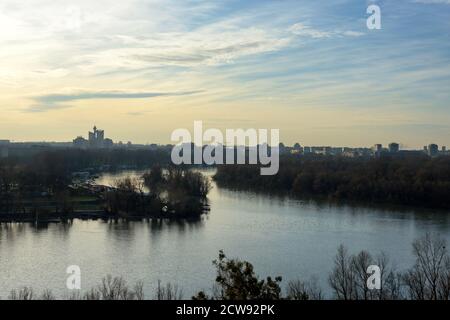 Blick auf den Zusammenfluss von Donau und Save Stockfoto