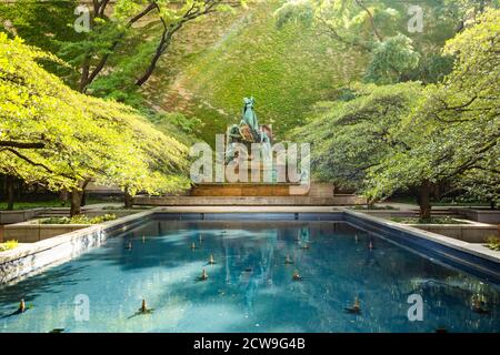 Brunnen der Großen Seen vom Art Institute of Chicago Skulptur Stockfoto