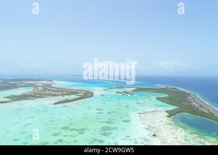 Luftaufnahme der karibischen Insel im Los Roques Nationalpark In Venezuela Stockfoto