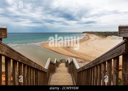 Die berühmte Southport Treppe und Promenade an einem bewölkten Tag Am 29 2020. September in Port Noarlunga South Australia Stockfoto