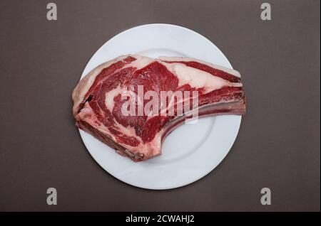 Rotes Fleisch, Rindfleisch Tomahawk Joint, norfolk, england Stockfoto