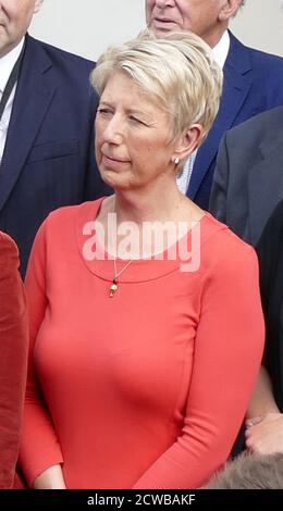 Angela Smith kehrt ins Parlament zurück, nachdem der Oberste Gerichtshof die Anlegung des Parlaments aufgehoben hatte. September 2019. Angela Smith (geb. 1961), britisch-liberal-demokratische Politikerin, die seit 2010 Mitglied des Parlaments ist. Ursprünglich als Labour-Abgeordnete gewählt, war Smith unter linken Mitgliedern der Labour Party wegen ihrer Opposition gegen den Vorsitzenden Jeremy Corbyn und der Politik der Renationalisierung des Wassers der Partei sowie ihrer Unterstützung für Fracking umstritten; 2018 verlor Smith einen Misstrauensantrag ihrer Wahlkreispartei. Smith trat im Februar 2019 al aus der Labour Party zurück Stockfoto