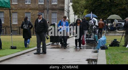 Diane Abbot kommt zu Medieninterviews, nachdem das parlament zum Sitz zurückgekehrt ist, nachdem die Prorogation vom Obersten Gerichtshof für nichtig erklärt wurde. September 2019. Diane Abbott (geb. 1953); britische Politikerin, die seit 1987 Mitglied des Parlaments ist. Sie war die erste schwarze Frau des Landes. Als Mitglied der Labour Party bekleidete sie verschiedene Positionen in aufeinander folgenden Schattenkabinetten. Stockfoto