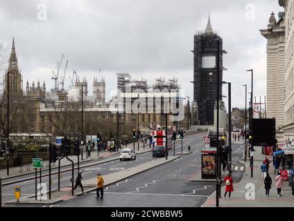 Westminster Bridge, London, verlassen Ende März, während der Corona (COVID-19 ) Virus Pandemie März 2020 Stockfoto