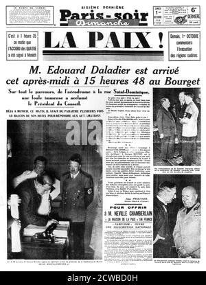 Frieden!, Titelseite der Zeitung Paris-soir, 1. Oktober 1938. Die Titelgeschichte berichtet über den Abschluss des Friedensabkommens in München zwischen Großbritannien, Frankreich und Deutschland, das in den Worten von Neville Chamberlain Frieden in unserer Zeit schaffen würde. Innerhalb eines Jahres war Europa im Krieg. Die Fotos zeigen den französischen Premierminister Edouard Daladier bei der Unterzeichnung des Abkommens zwischen Hitler und Hermann Göring, Daladier und Hitler im Gespräch und Chamberlain im Gespräch mit Benito Mussoloni. Der Fotograf ist unbekannt. Stockfoto