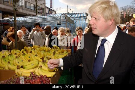 Foto des ehemaligen Bürgermeisters von London, Boris Johnson. Alexander Boris de Pfeffel Johnson (1964-) britischer Politiker, Schriftsteller und ehemaliger Journalist, der seit 2019 als Premierminister des Vereinigten Königreichs und Vorsitzender der Konservativen Partei tätig ist. Von 2016 bis 2018 war er Außenminister und von 2008 bis 2016 Bürgermeister von London. Stockfoto