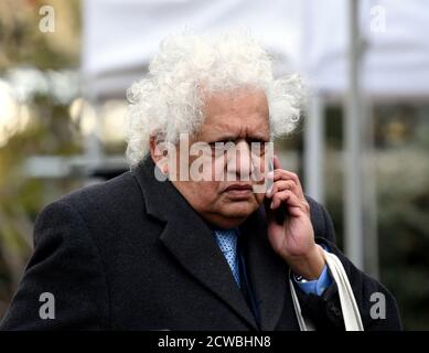 Foto von Meghnad Desai, Baron Desai. Meghnad Jagdishchandra Desai, Baron Desai (1940-) ein britischer Ökonom und Labour-Politiker. Er stand erfolglos für die Position des Lord Speaker im britischen Oberhaus im Jahr 2011, der erste nicht-UK geboren Kandidat, dies zu tun. Stockfoto