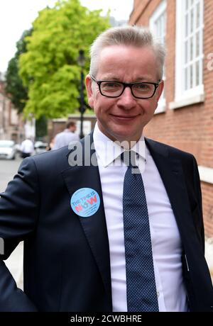 Foto von Michael Gove. Michael Andrew Gove (1967-) ein britischer konservativer Politiker, der seit Juli 2019 Kanzler des Herzogtums Lancaster ist. Seit 2005 ist er Mitglied des Parlaments von Surrey Heath. 2007 wurde er von David Cameron als Schattenminister für Kinder, Schulen und Familien in das Schattenkabinett berufen. Stockfoto