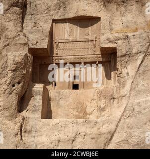 Foto von Naqsh-e Rostam, einer antiken Nekropole nordwestlich von Persepolis, in der Provinz Fars, Iran Stockfoto