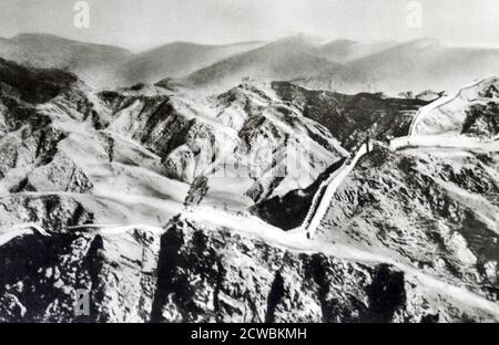 Schwarz-Weiß-Foto der Chinesischen Mauer. Stockfoto