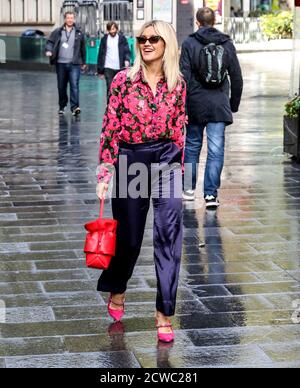 Ashley Roberts, Global Radio Studios, London, Großbritannien, 29. September 2020, Foto von piQtured Stockfoto