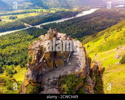 Blauer Katun Fluss und Tschertow palets Altai Berge republik Russland, Luftaufnahme von oben Stockfoto