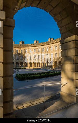 Buxton's frisch renoviertes Crescent and St Ann's Hotel eröffnet wieder 1. Oktober 2020 als The Buxton Crescent Hotel and Health Spa Stockfoto