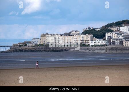 Ein Blick über die Bucht im Weston Super Mare Urlaubsziel in Großbritannien. Stockfoto