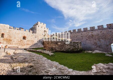 Kulturerbe, mittelalterliche RAM-Festung, alte osmanische Festung, Grenzbefestigung am Ufer der Donau, Ostserbien, Europa Stockfoto