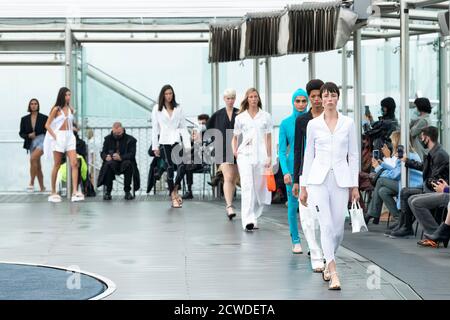 Paris, Frankreich. September 2020. COPERNI SS21 Runway während der Paris Fashion Week September 2020 - Paris, Frankreich 29/09/2020 Quelle: dpa/Alamy Live News Stockfoto