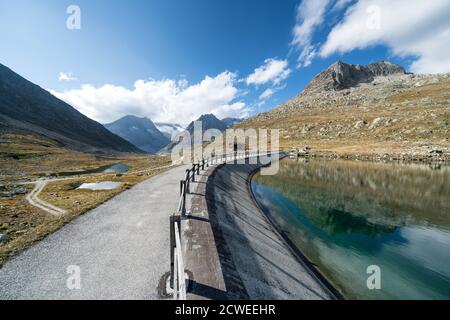 Wandern in der Nähe des Aletschgletschers, Schweiz Stockfoto