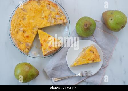 Süße hausgemachte Vanillebirne Pie Stockfoto