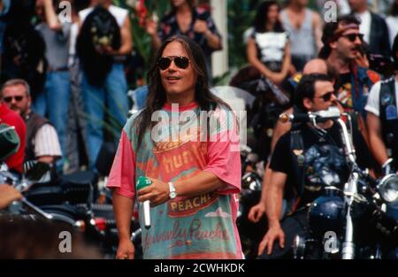 ZDF Fernsehgarten, Sonntag-Unterhaltungsshow, Sendung vom 3. Juli 1994, Gaststar: Sänger Tony Carey