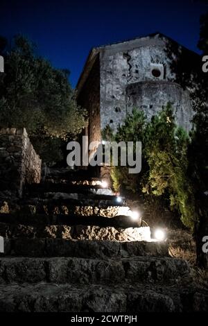 Alte Kirche in Vlatos Dorf, Creta, Griechenland Stockfoto