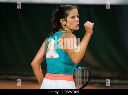 Julia Goerges aus Deutschland in Aktion während der ersten Runde beim Roland Garros 2020, Grand Slam Tennisturnier, am 29. September 2020 bei Roland gar Stockfoto