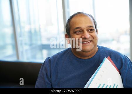 Porträt, lächelndes Geschäftsmann Stockfoto