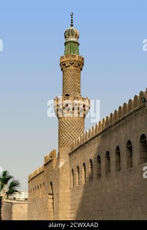 Minarett im persischen Stil der Al-Nasir Muhammad ibn Qalawun Moschee, der Zitadelle, Kairo Stockfoto