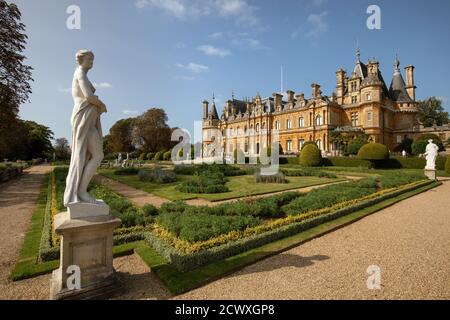 Waddesden Manor, Herrenhaus in Aylesbury, Buckinghamshire, Großbritannien Stockfoto