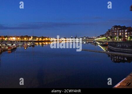 Preston Dock nach Sonnenuntergang 4 Stockfoto