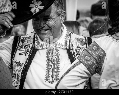 Menschen feiern Transdnierian Festival der Rebe Stockfoto