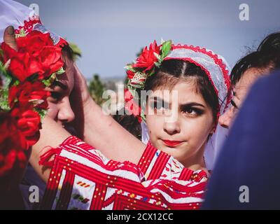 Menschen feiern Transdnierian Festival der Rebe Stockfoto