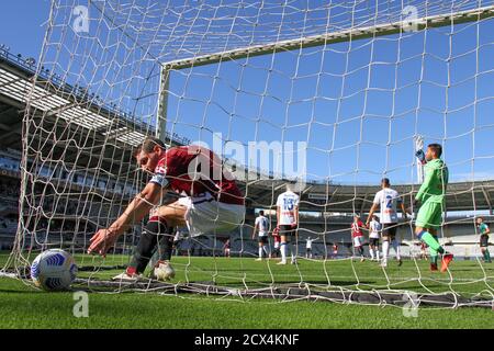 Andrea Belotti vom FC Turin feiert nach dem Tor während der Serie EIN Fußballspiel zwischen Turin FC und Atalanta BC Im Olympic Grande Torino Stad Stockfoto